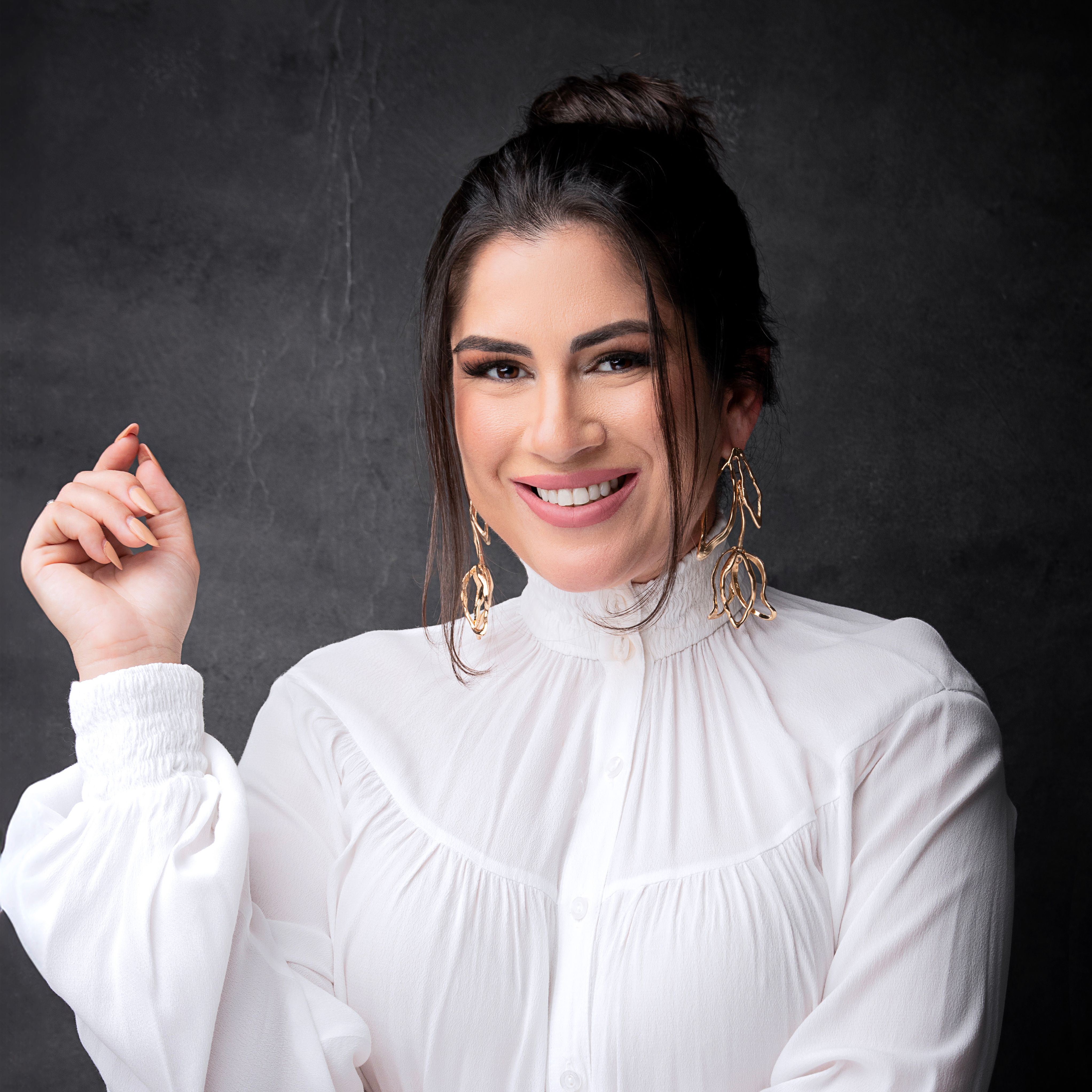 Imagem ilustrativa do convidado Aline Cabral de Oliveira Barreto