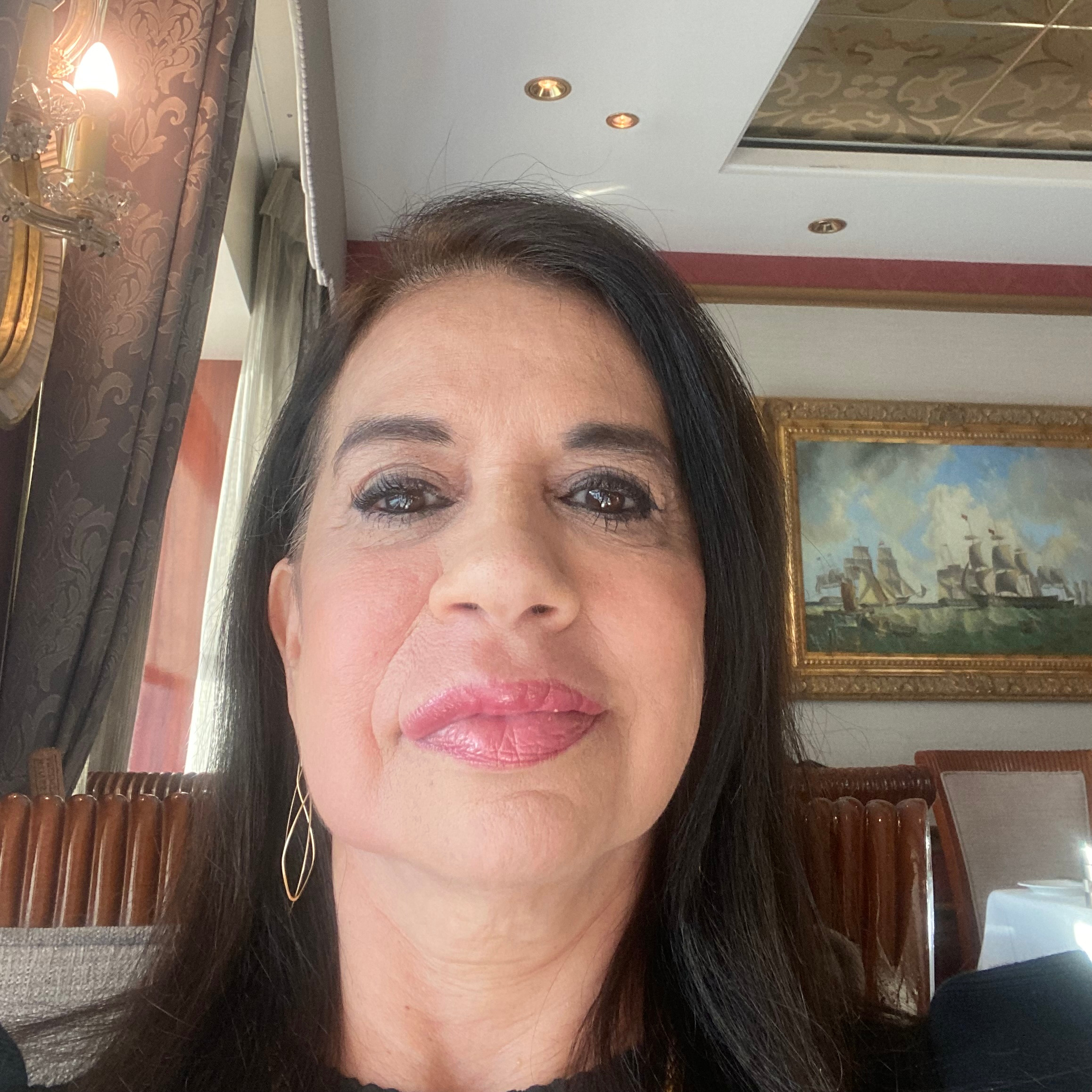 Imagem ilustrativa do convidado Eliane Schochat