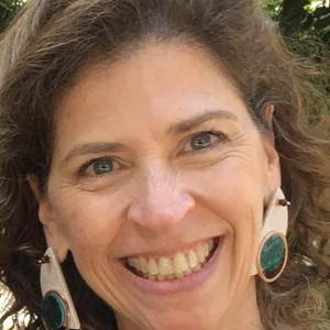 Imagem ilustrativa do convidado Maria Valéria Schimidt Goffi Gomez 